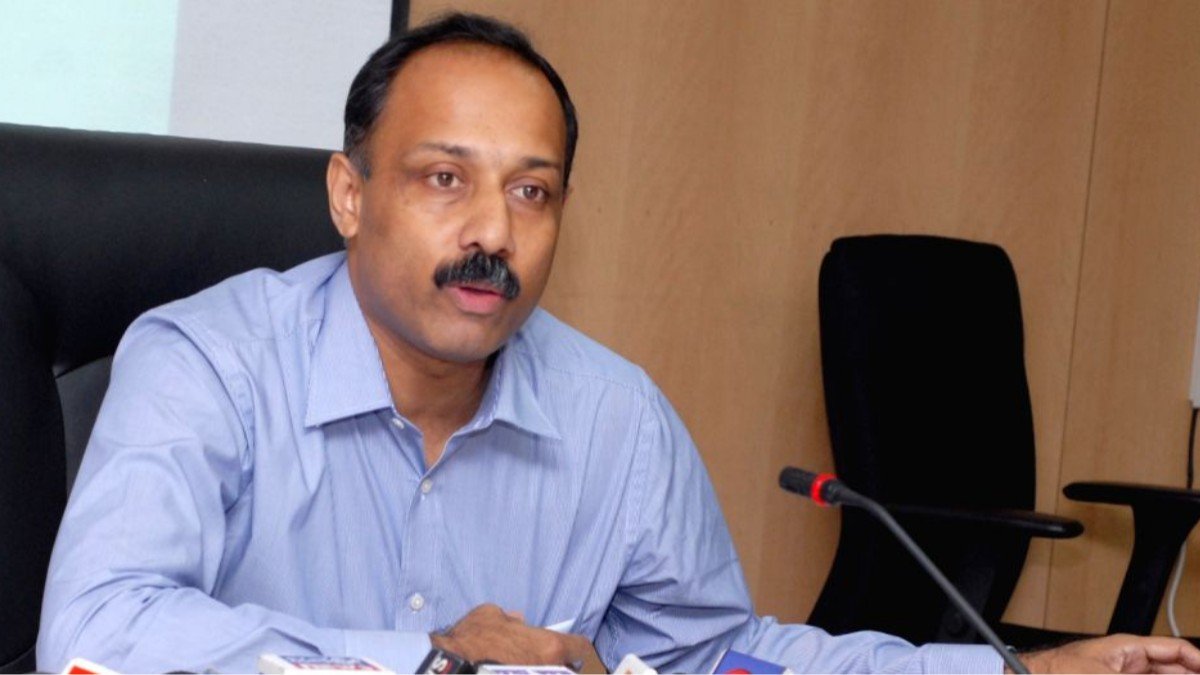 Supreme Court Issues Notice to Education Secretary in Contempt Case
